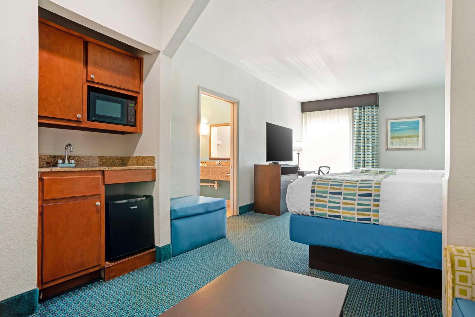 Best Western Plus Blue Angel Inn Пенсакола Экстерьер фото